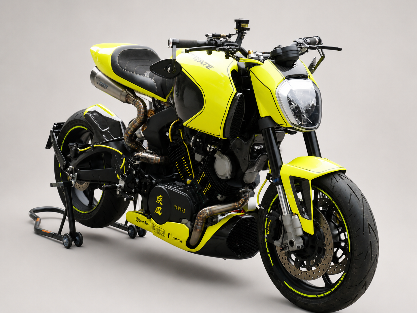 Yamaha TR1 custom build — three-quarter view